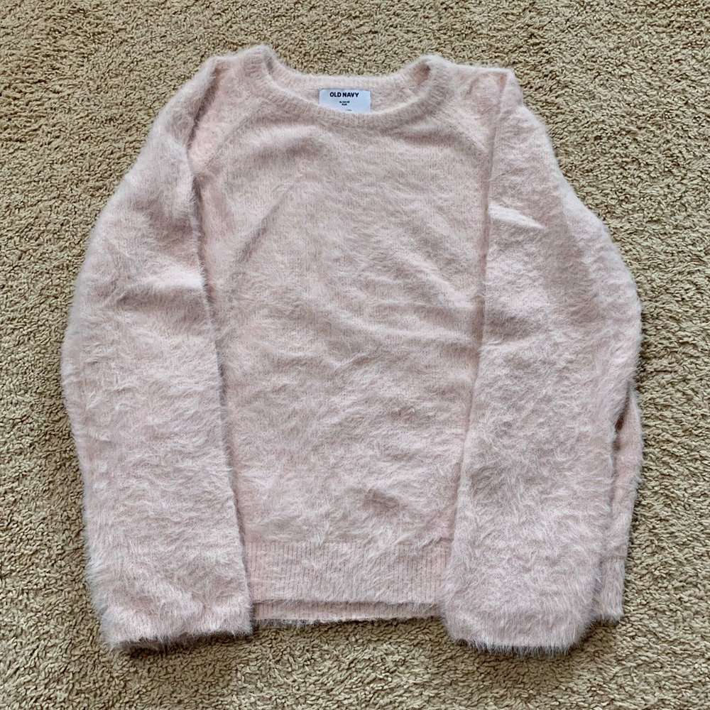 Girl’s Old Navy sweater